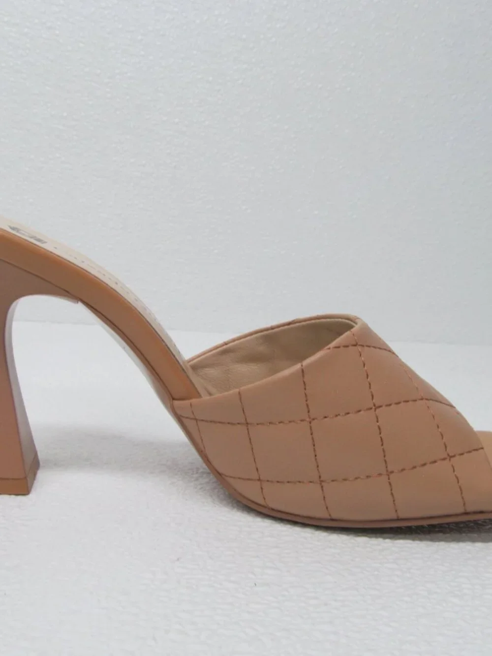 Calzado Queen Quilted Leather Heels Women’s 7.5